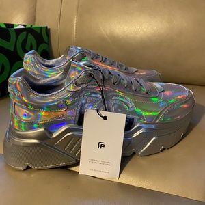Dolce &Gabbana Holographic-effect Lace-Up Sneakers Greysize 8.5